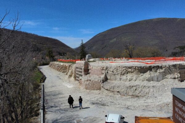 Conclusa la fase di messa in sicurezza del cimitero di Castelmurato in località Castelfantellino: ora la ricostruzione del nuovo cimitero